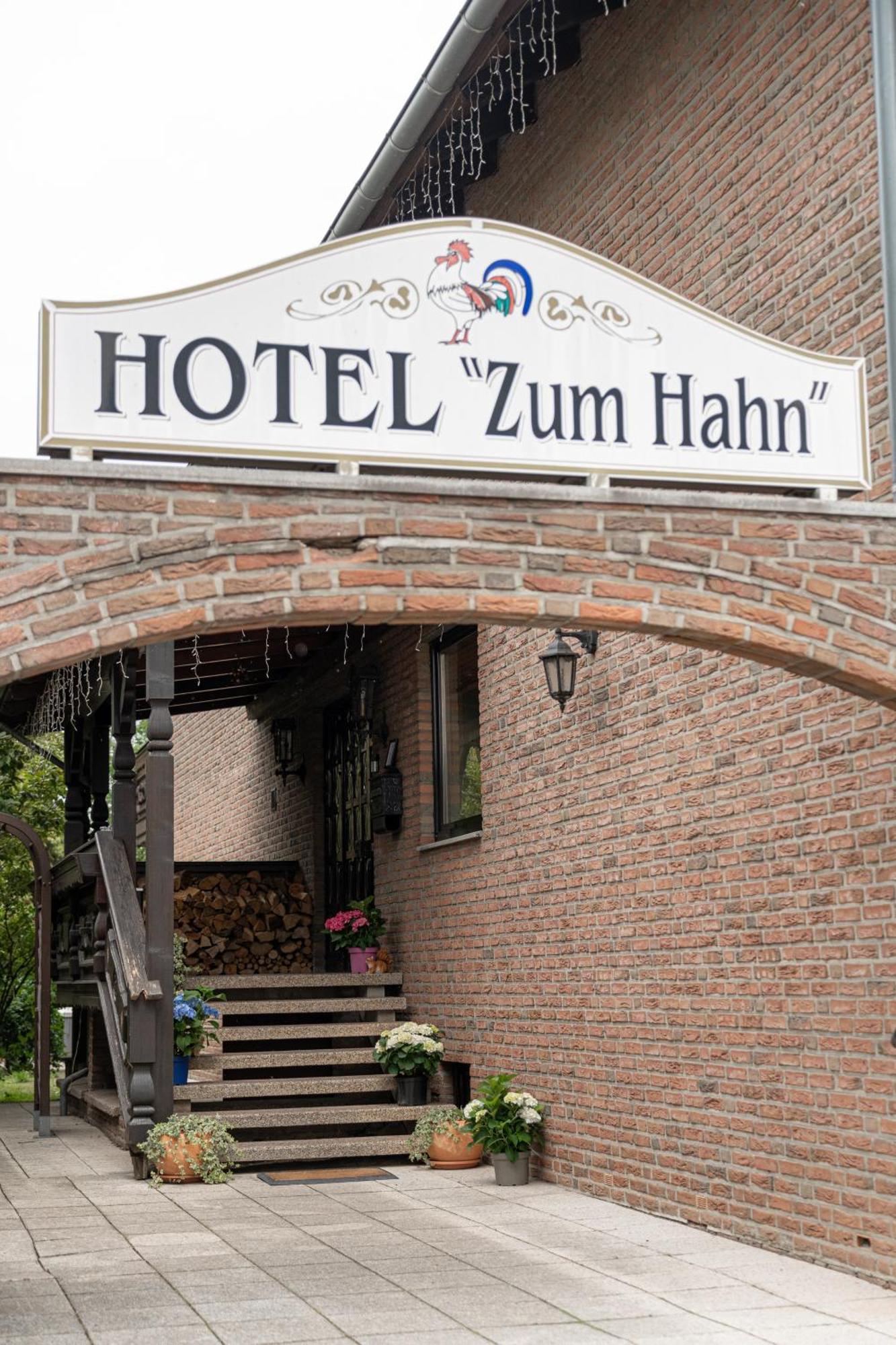 Hotel Zum Hahn Garbsen Ngoại thất bức ảnh