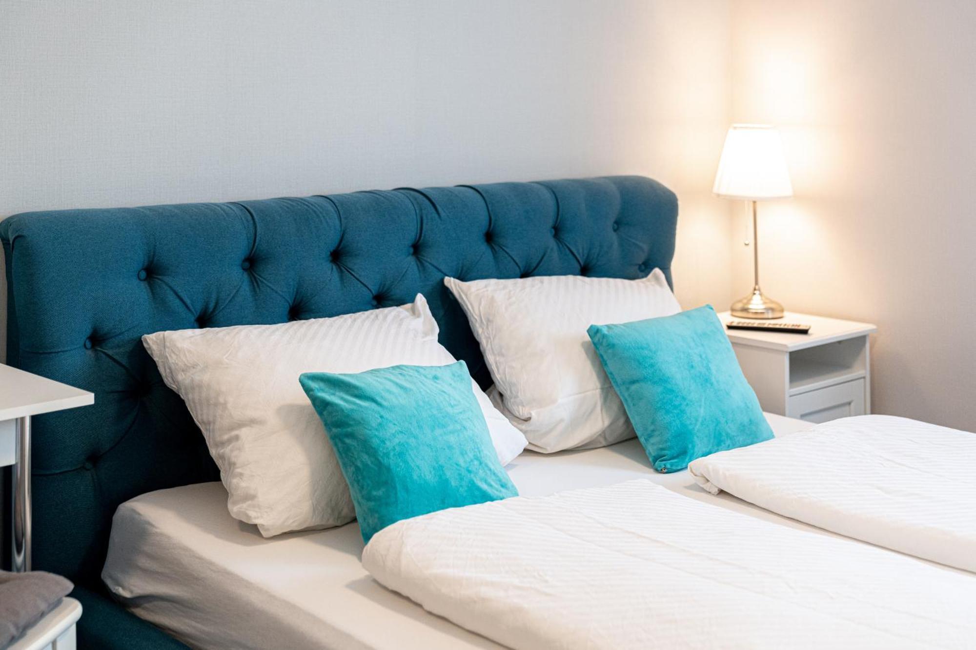 Hotel Zum Hahn Garbsen Ngoại thất bức ảnh